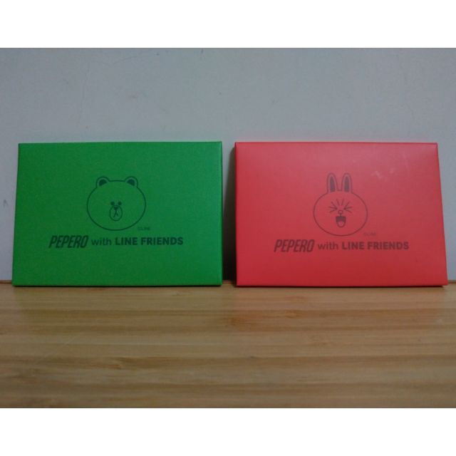 PEPERO with LINE FRIENDS 皮套隨身化妝鏡 | 蝦皮購物