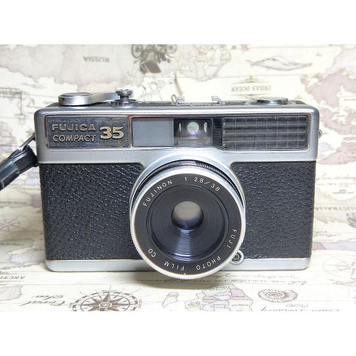 【跳蚤小舖子】 New Fujica Compact 35 / Fujinon 38/2.8 街拍輕巧底片相機