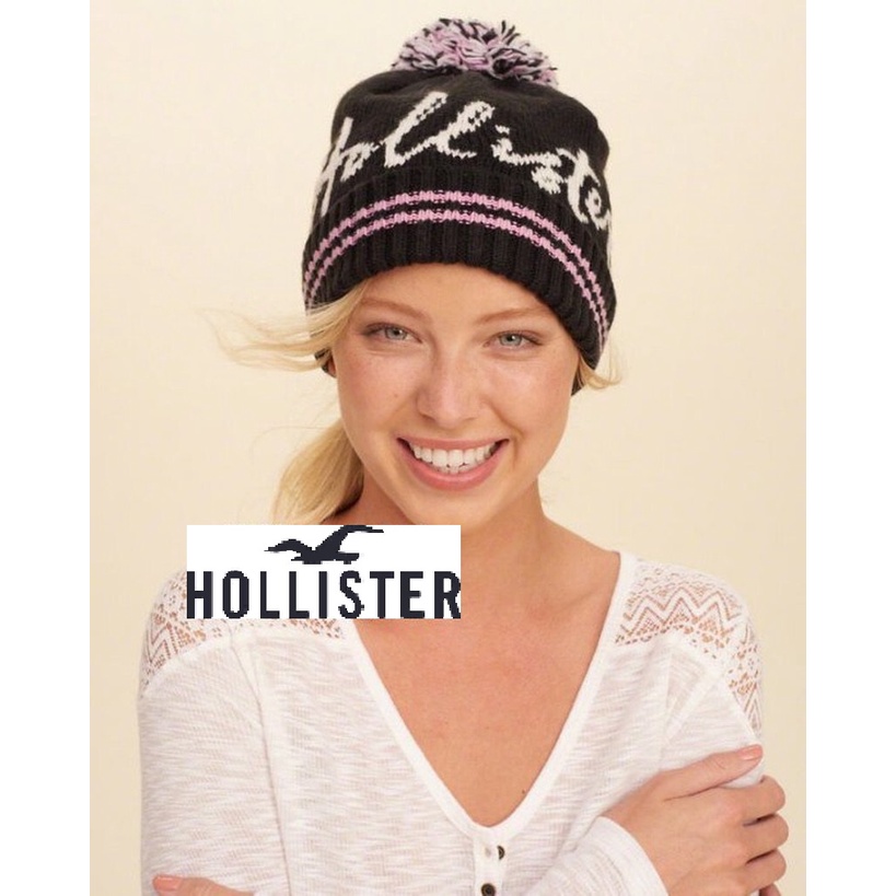 Hollister pom clearance beanie