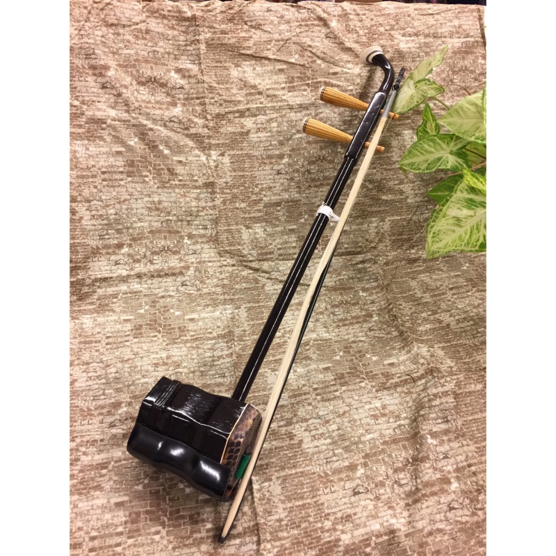 二胡 中国楽器 弦楽器 現状品 ソフトケース付き 蛇皮 にこ - 楽器、器材