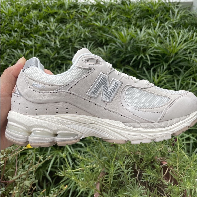 New Balance 2002r 溫柔奶奶杏象牙白女鞋男鞋韓國限定M2002RAA | 蝦皮購物