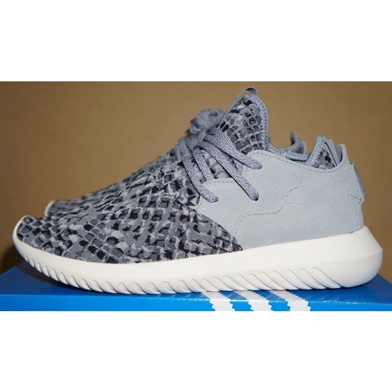 adidas originals tubular entrap