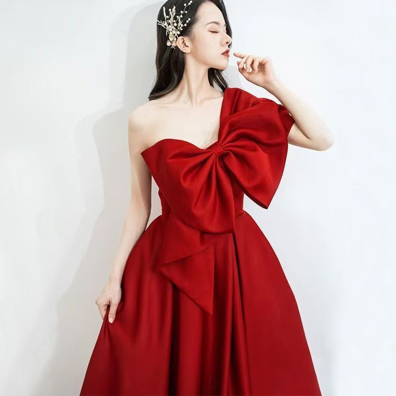【艾莉時尚】大尺碼晚宴服 法式輕婚紗 粉色禮服 蛋糕裙 晚宴喜宴登記主持人服 生日禮服 伴娘服 中式婚禮穿搭 紅色晚禮 | 蝦皮購物