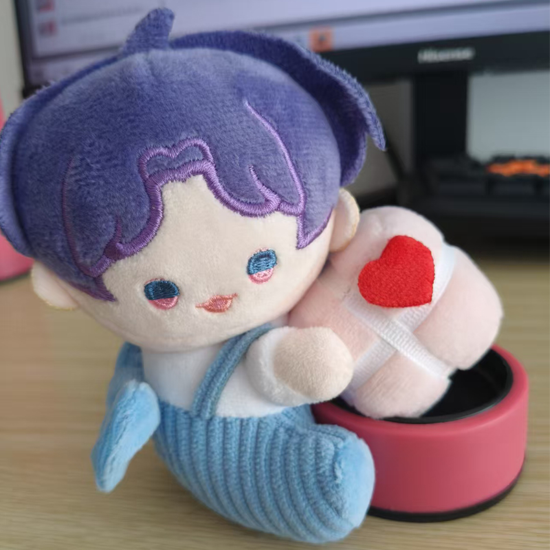 有貨 LOVE AND DEEPSPACE Rafayel 2025 生日限量 8.5 厘米毛絨鑰匙扣公仔 PP 棉填充 | 蝦皮購物