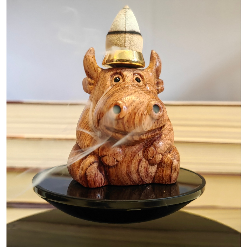 牛氣沖天倒流香牛牛磁懸浮展示臺禪意擺件玄關裝飾品櫥窗商品獨特展示臺