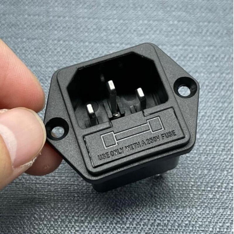 全銅 AC電源插座 帶保險絲座 公座 三腳 10A250V 帶耳朵 三插品字插座 | 蝦皮購物