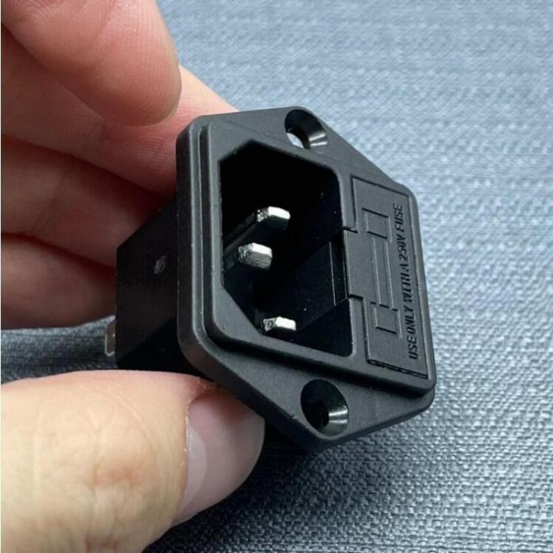全銅 AC電源插座 帶保險絲座 公座 三腳 10A250V 帶耳朵 三插品字插座 | 蝦皮購物