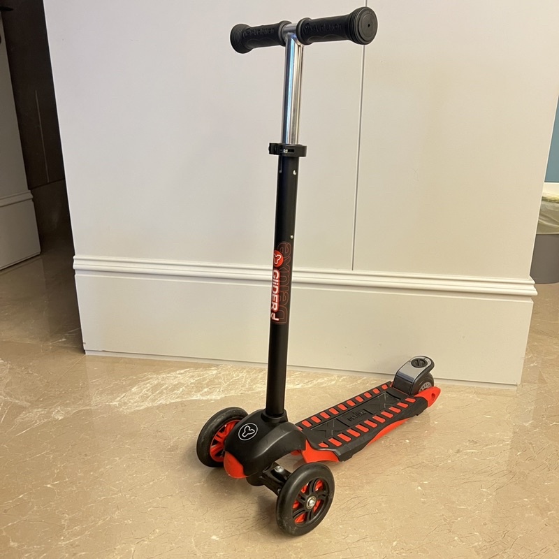 yvolution Glider XL 系列 Y Glider XL Deluxe 平衡車/滑板車 二手 蝦皮購物