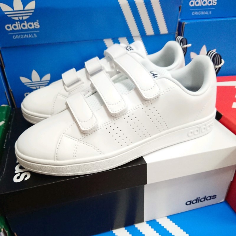 Adidas aw5211 sale