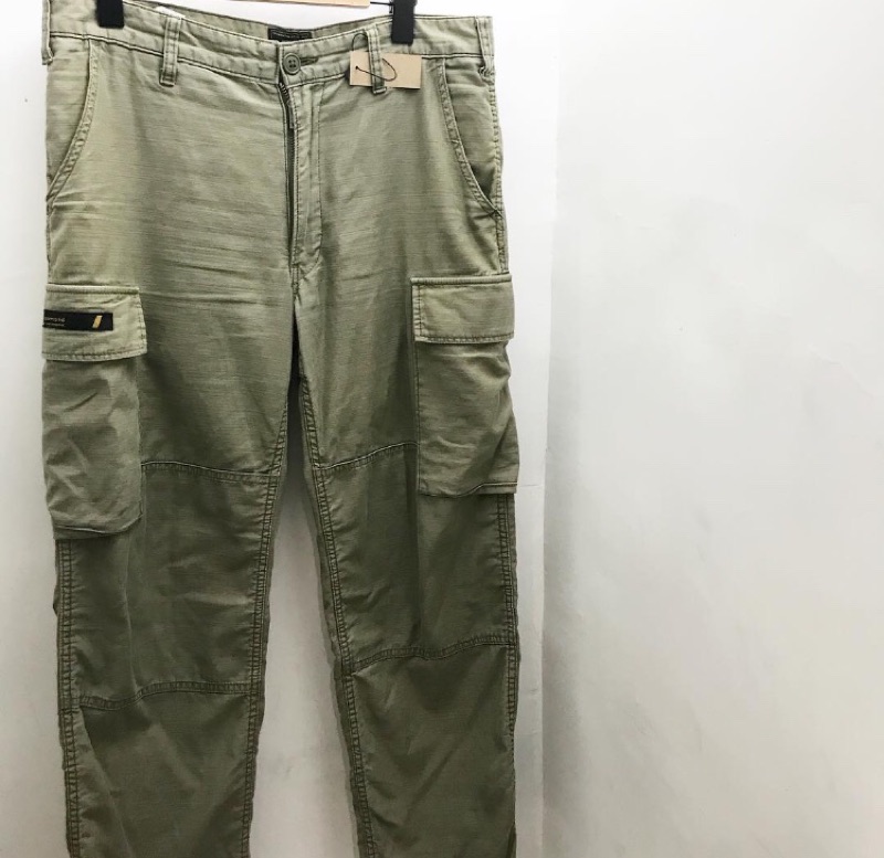 Wtaps 14aw jungle stock od 軍綠 小花 s