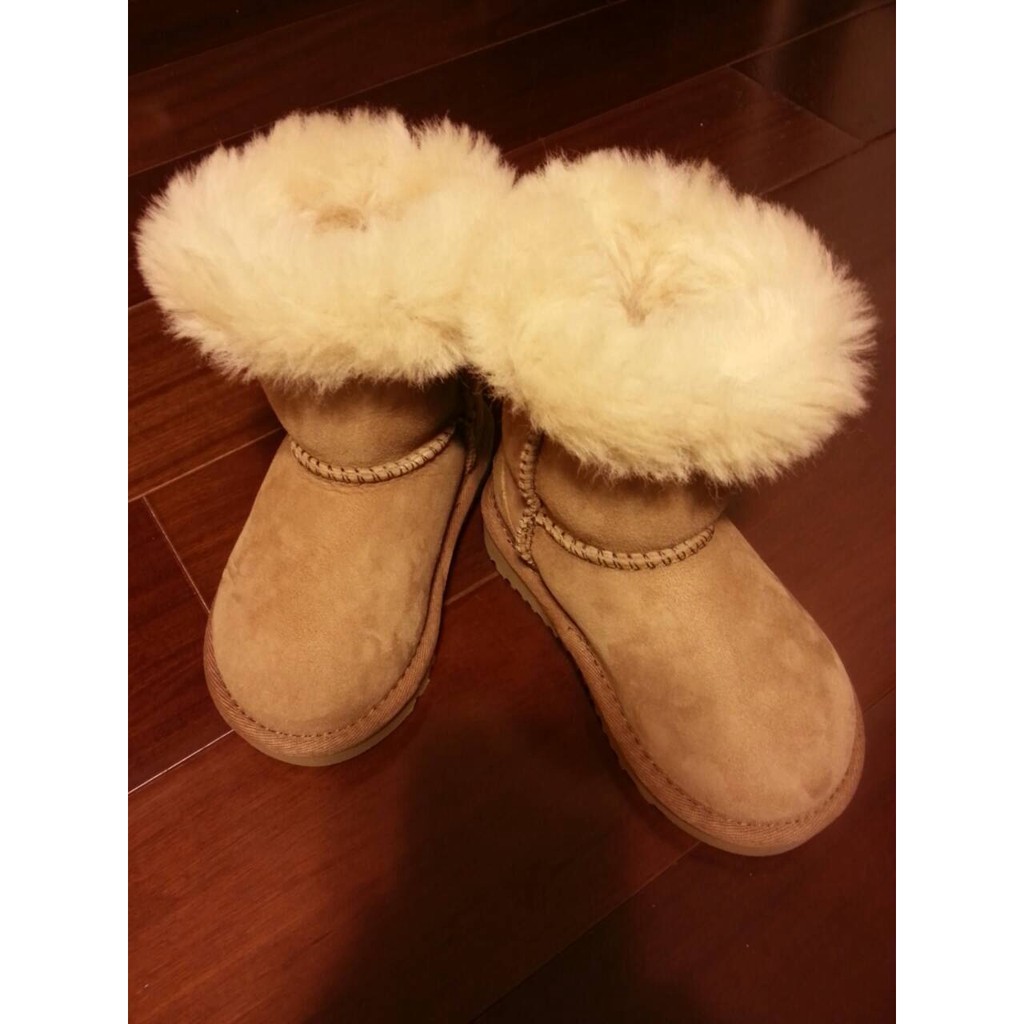 UGG 5251