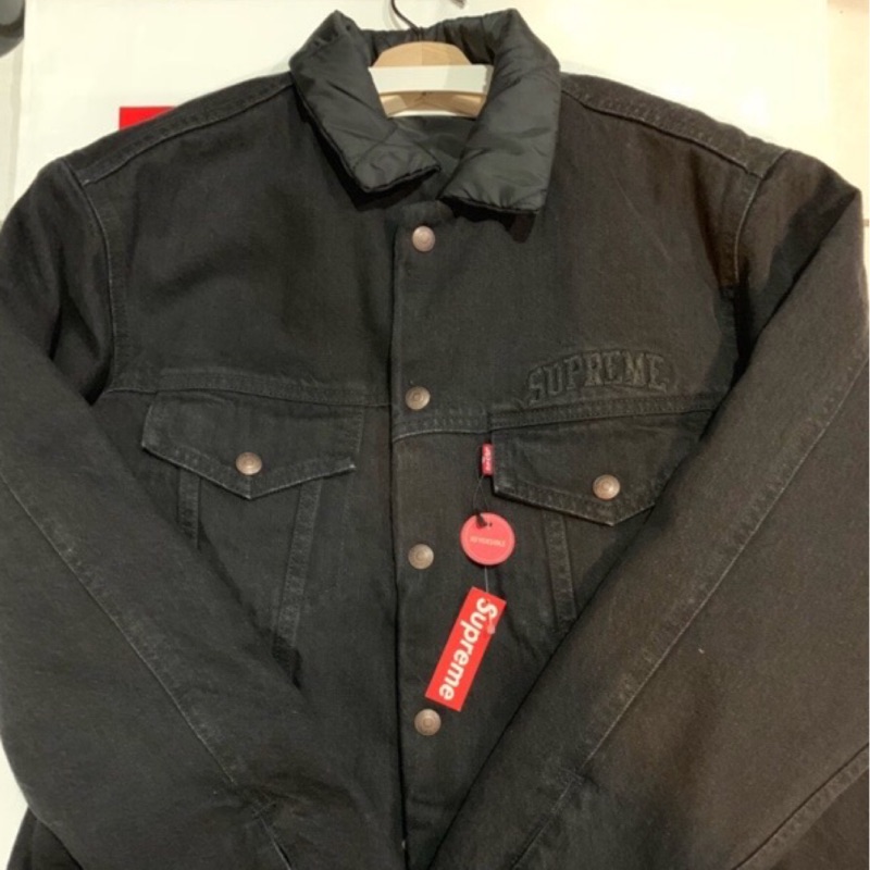 Supreme x Levi's quilted reversible black 牛仔羽絨外套黑色| 蝦皮購物