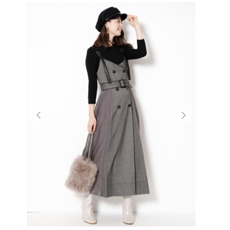 日本品牌Mystrada(マイストラーダ)新款～側百褶拼接連身裙（vivi雜誌
