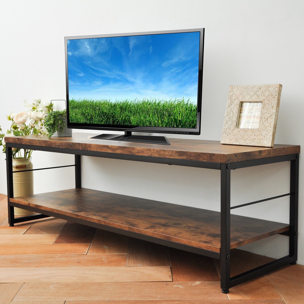 ke-tivi-treo-tuong-go-tu-nhien-ket-hop-tu-da-nang