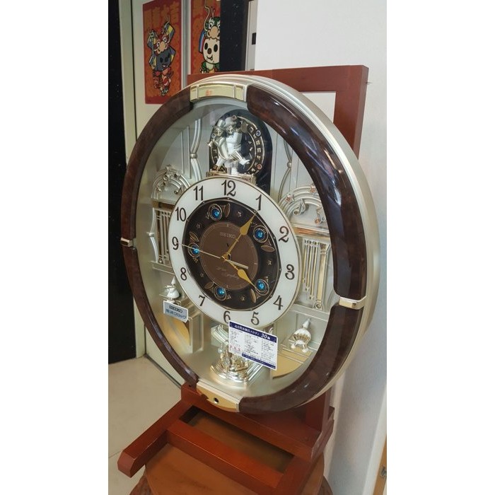 {瑞都鐘錶}精工SEIKO小丑樂隊咖啡色電波音樂鐘RE571B | 蝦皮購物