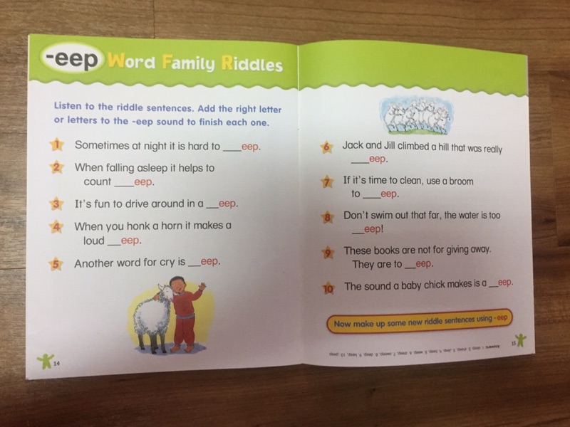 Scholastic Word family tales 共25本自然發音單詞家族附教學
