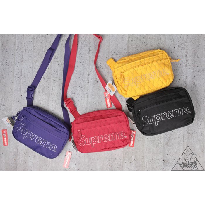 HYDRA Supreme 45Th Shoulder Bag SUP301