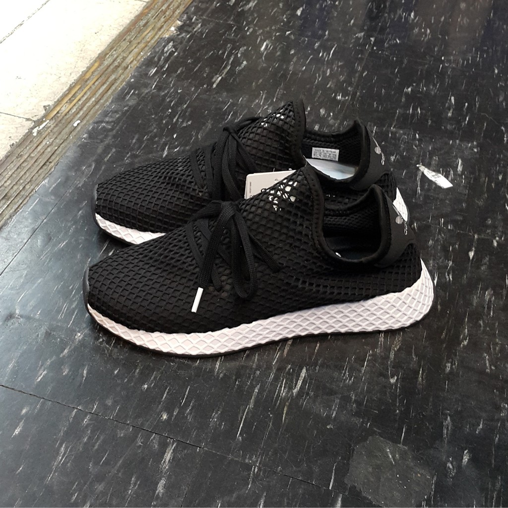 Adidas original hotsell deerupt femme