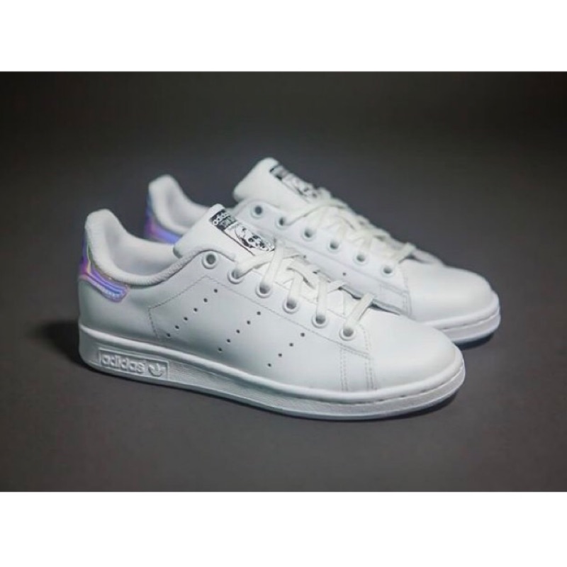 Adidas originals angelopolis junior store