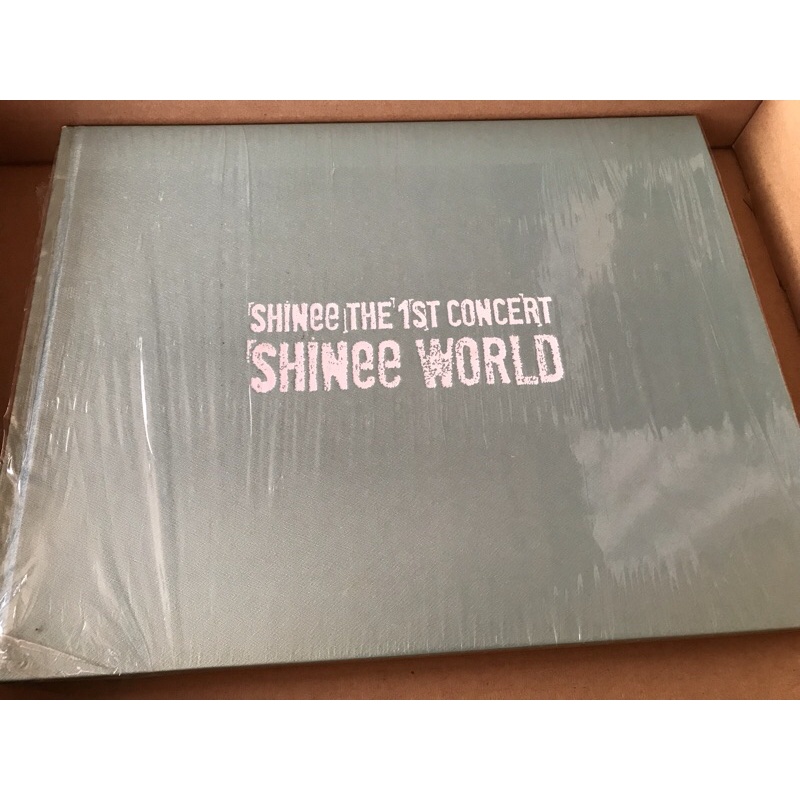 SHINee-the 1st concert SHINee WORLD精裝版寫真書| 蝦皮購物
