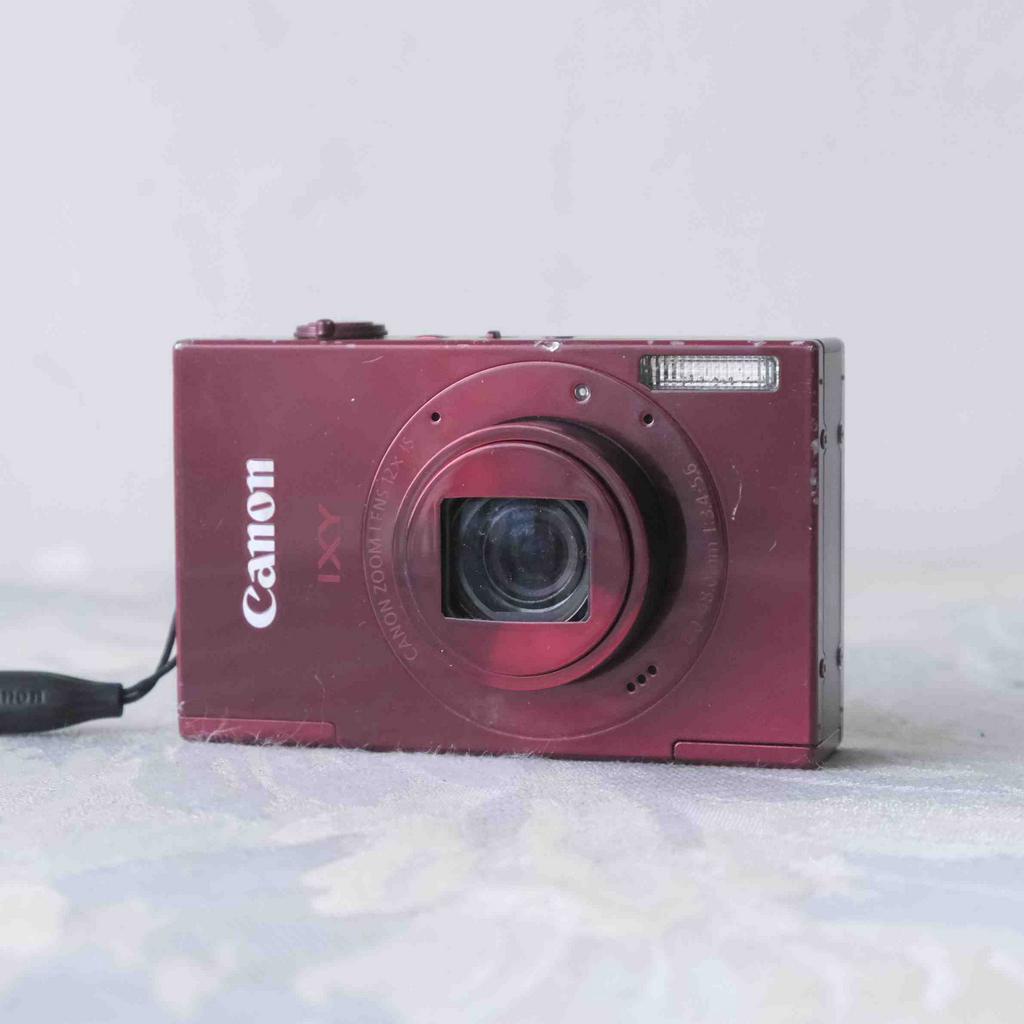Canon IXY 3 ( IXUS 500 HS) 早期 CCD 數位相機
