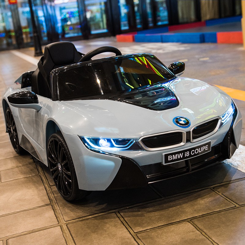 値下げしました！！子供用電動自動車 BMW i8 Licensed BMW I8 Coupe 6V 