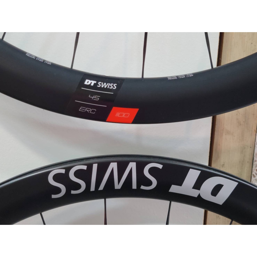 DT SWISS ERC 1100 DICUT db 45 DISC 碟煞碳纖維輪組180花鼓重量:1418g
