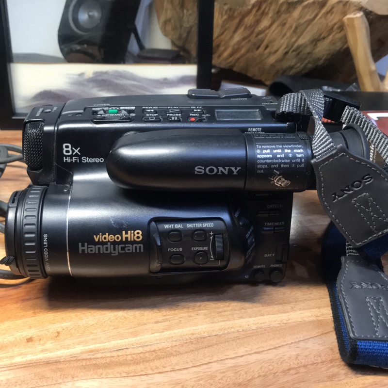 SONY Handycam video Hi8 CCD-TR705 攝影機