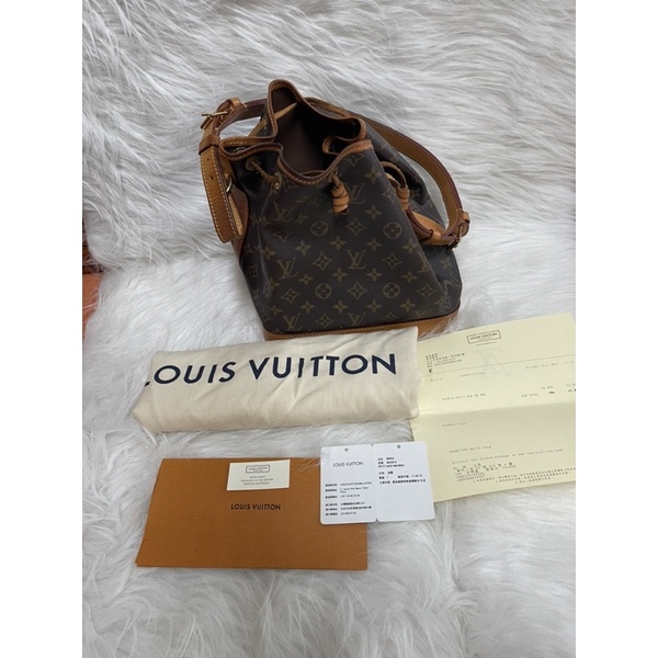 lv M40818