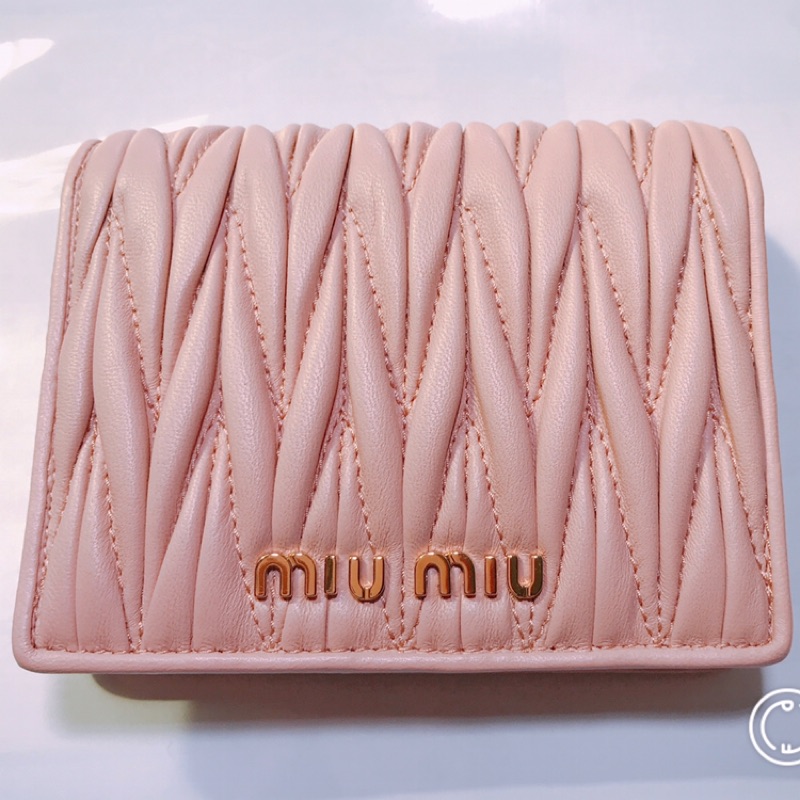 Matelasse miu online miu