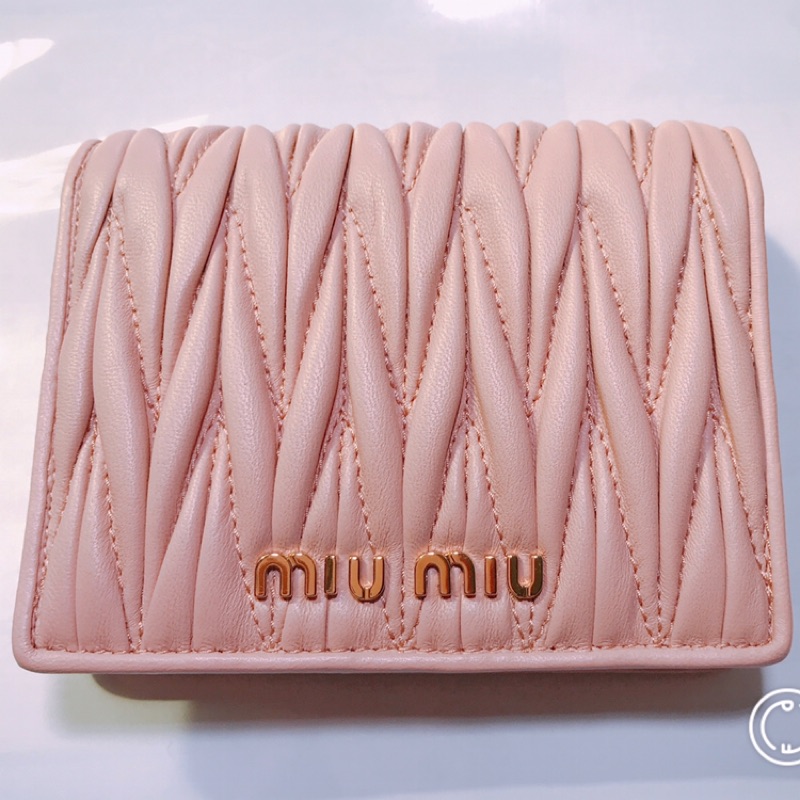 Matelasse miu online miu