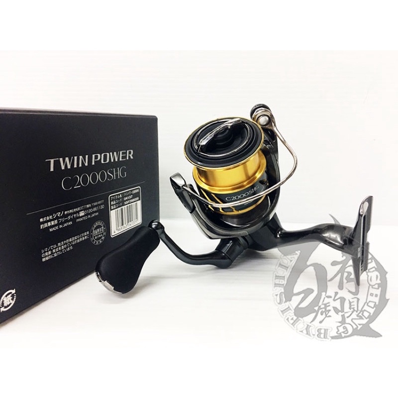 ◎百有釣具◎SHIMANO 20 TWIN POWER 捲線器C2000S~C5000XG~日本