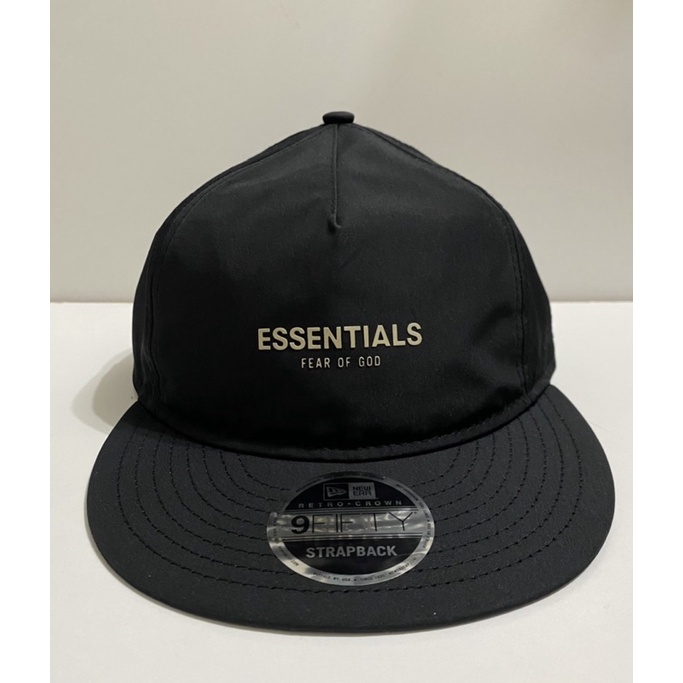 𝗜𝗡𝗦𝗜𝗚𝗛𝗧_𝟵𝟰】Fear of God Essentials x NEW ERA cap 黑底奶油