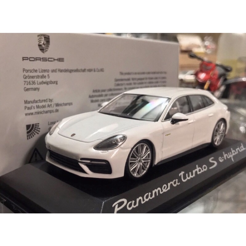 原廠精品Minichamps 1/43 PORSCHE Panamera Turbo S e-hybrid 1:43