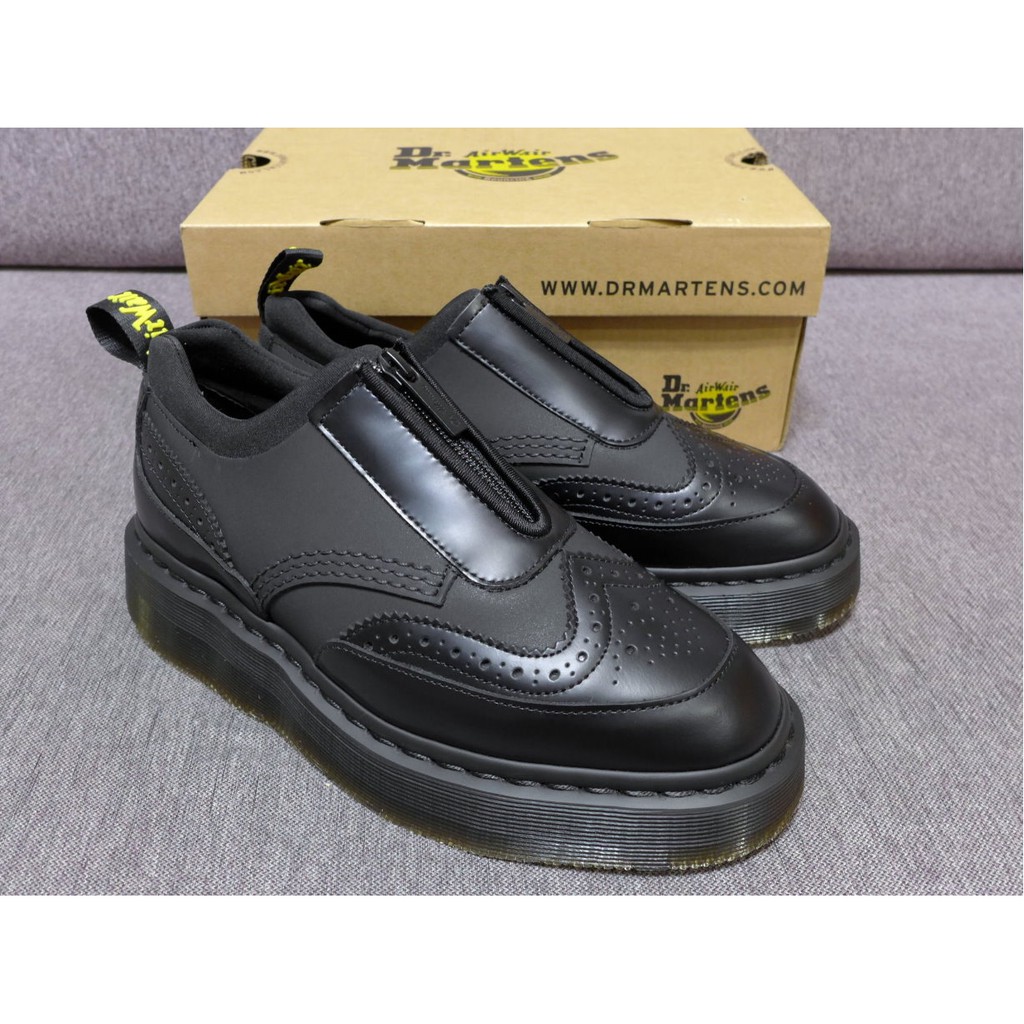 Dr martens clearance resnik