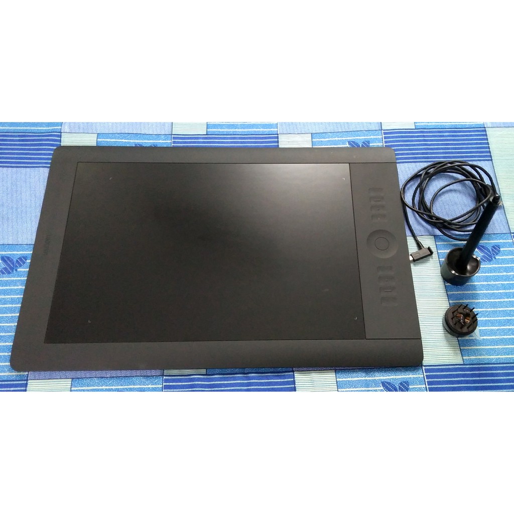 Wacom Intuos5 Touch (L SIZE) PTH-850 含無線模組| 蝦皮購物