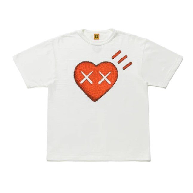 ☆AirRoom☆【現貨】2021AW HUMAN MADE KAWS 聯名愛心短TEE 限量兩色