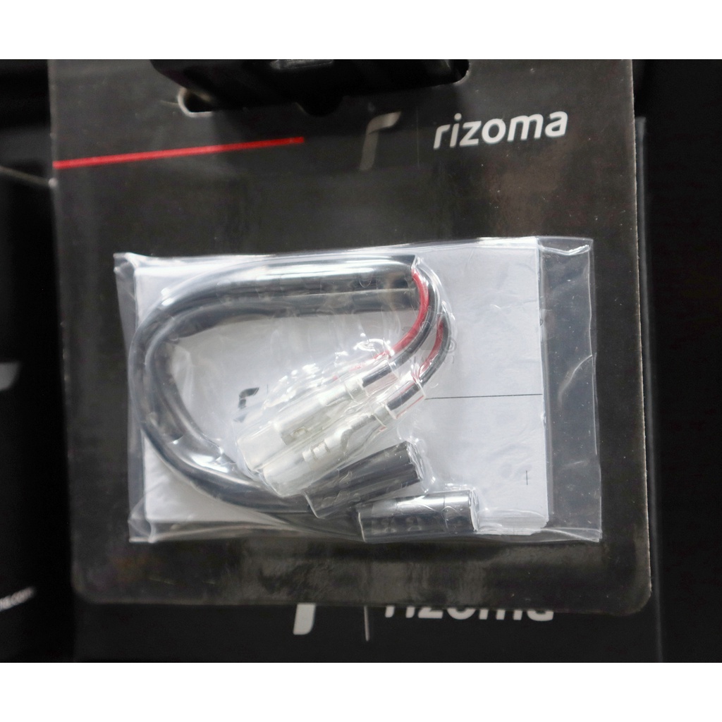 【ST】Rizoma EE088H/EE088 Yamaha YZF-R6/YZF-R1/YZFR6/YZFR1 方向燈 | 蝦皮購物