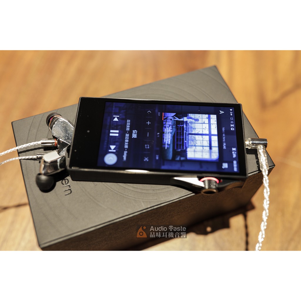 品味耳機音響】Astell&Kern SA700 隨身播放器不鏽鋼外殼內建128GB