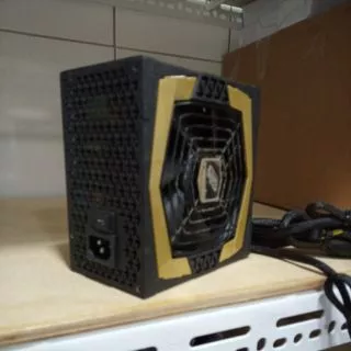 ★★有顯卡6pin接頭 電源供應器400w 450w 500w 550w 600w 650w★金牌 銀牌 銅牌★【興威】