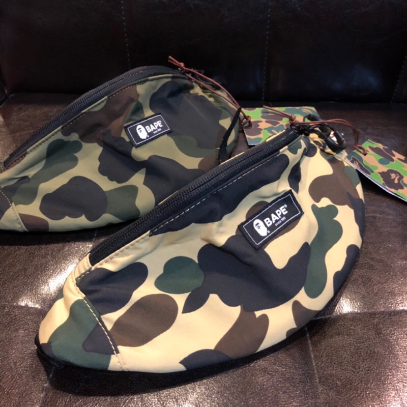 XENO} 日本正品A BATHING APE 1ST CAMO WAIST BAG M 腰包側背腰包包包