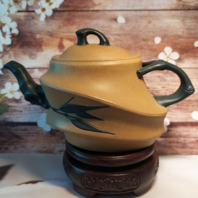 ‌🍵宜興紫砂廠雙彩順竹壺🍵壺名：順竹/船竹容量：約220cc 泥料