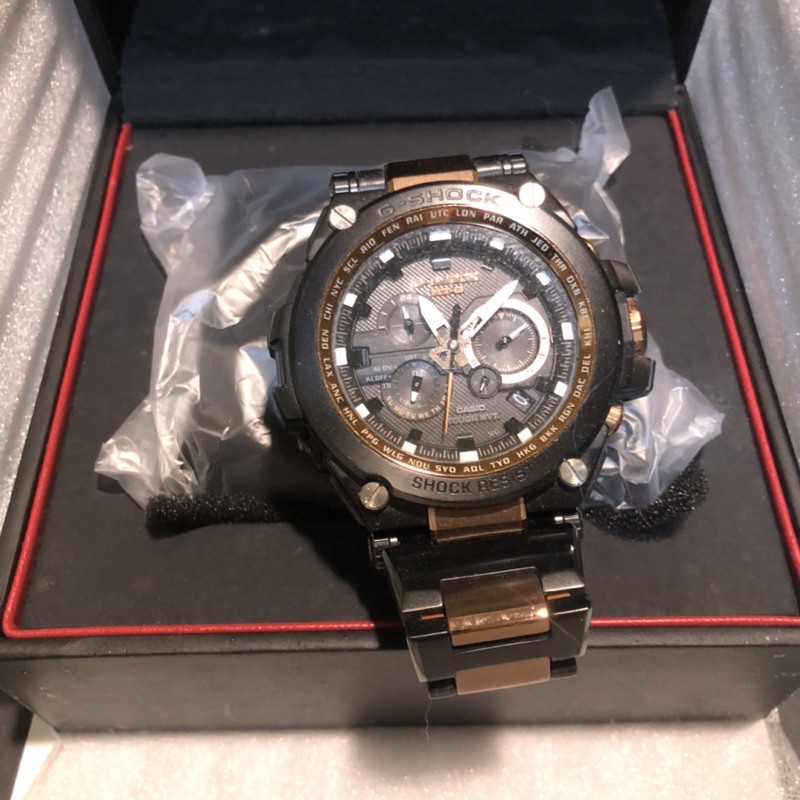 CASIO G-Shock MTG-S1000BD-5ADR