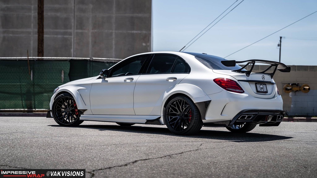 Miniature GLM 1/18 Mercedes-Benz C63S AMG Darwin Pro Widebody Blanche