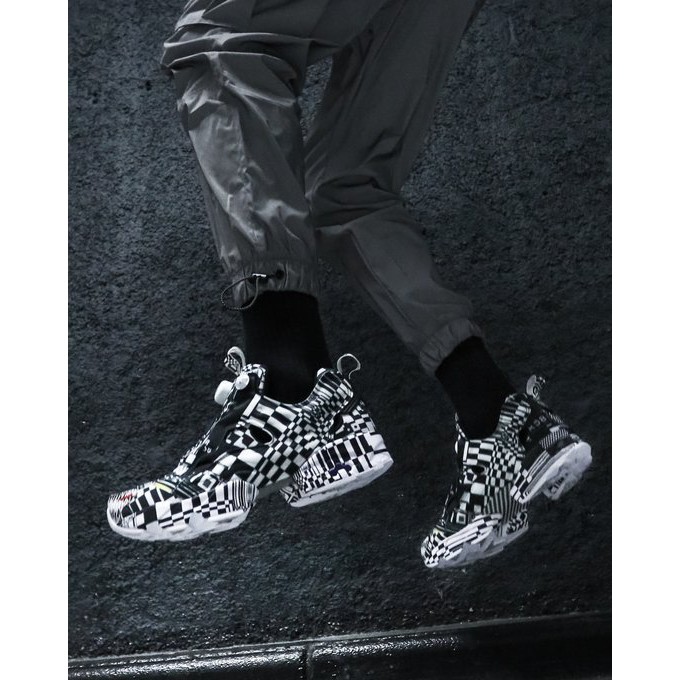 【S.M.P】Reebok Instapump Fury R58 x KM 聯名 黑白 格子 馬賽克 FW9462 | 蝦皮購物