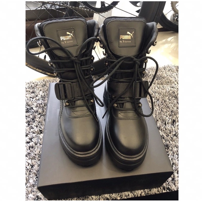 全新 FENTY PUMA BY RIHANNA Winter nubuck leather boots 靴子