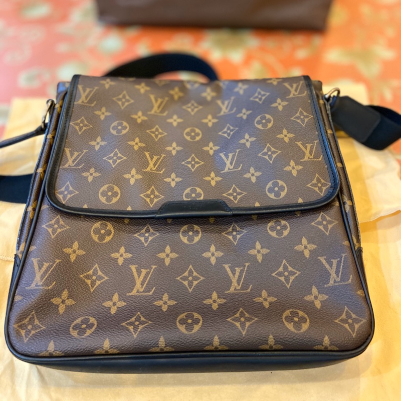 LOUIS VUITTON M56715 Bass MM Monogram Macassar Shoulder Bag Canvas