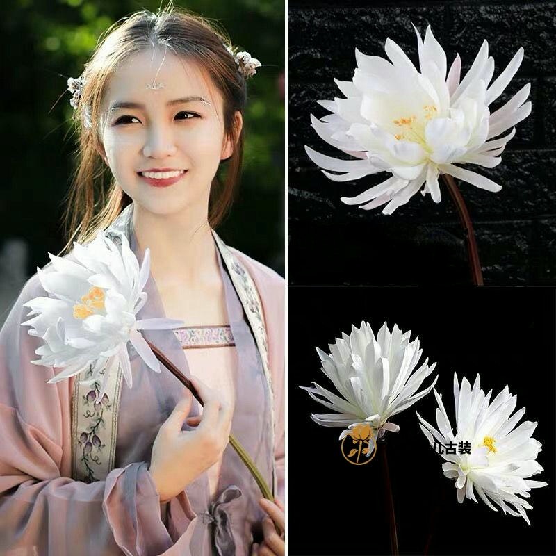 [FAIRY]現貨 中國風 漢服 拍攝 道具 手持蓮花 曇花 長絹花 仿真家居飾品 擺件 假花 古典 | 蝦皮購物