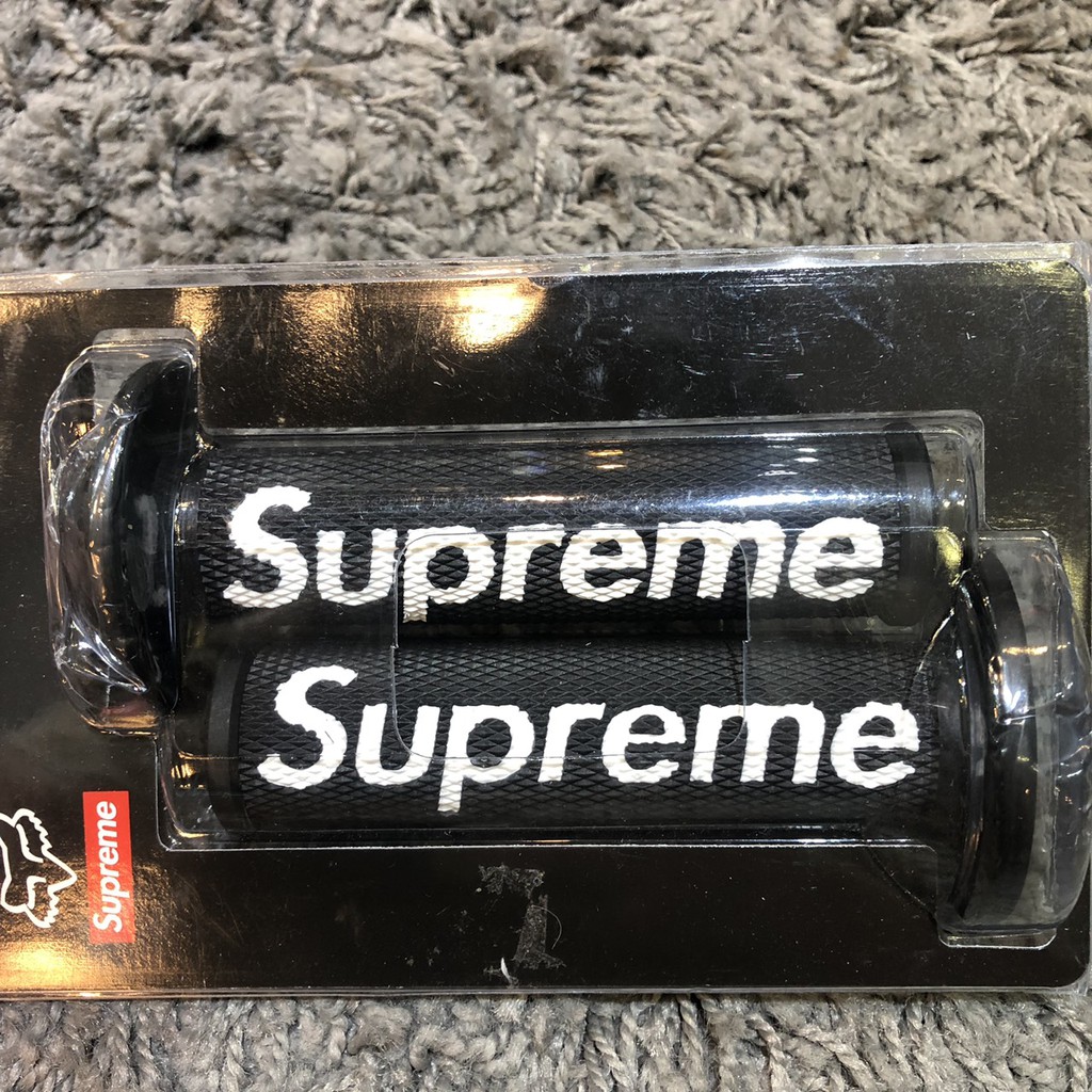 SUPREME x FOX RACING MOTO HAND GRIP 聯名紅賽車越野機車握把套| 蝦皮購物