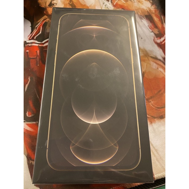 iPhone 12 Pro Max 128G 金色全新貼換 | 蝦皮購物